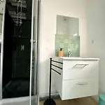 La Mouette Bleue -stationnement Gratuit- Apartment